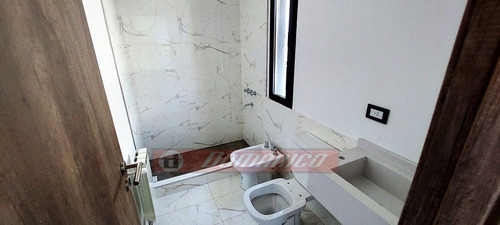 Imagen 13 de 17 de Departamento En Venta En Ituzaingó