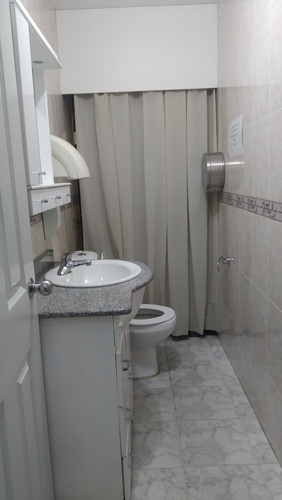 Clínica En Venta Ubicada En La Florida