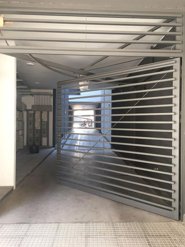 Imagen 3 de 5 de Cochera En Venta Cercana A Microcentro - San Miguel De Tucumán