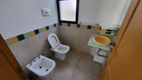 Oficina Alquiler Castelar Complejo Comercial