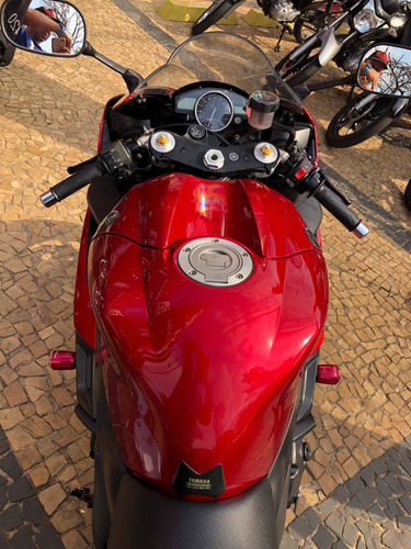 Yamaha Yzfr1