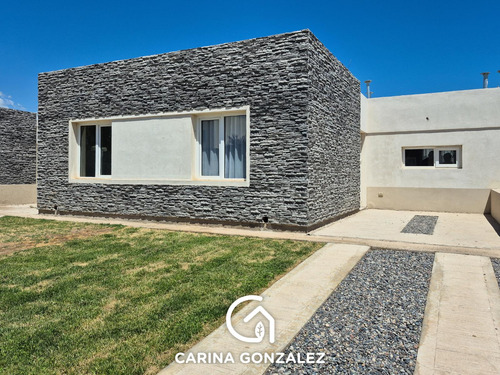 Venta Casa 2 Dormitorios Barrio Cerrado Cipolletti Río Negro