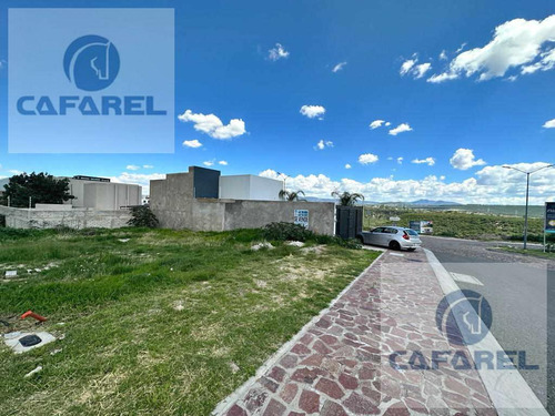 Terreno En Venta En Corregidora Las Condes (mt)