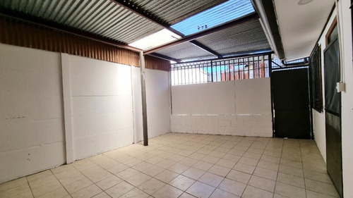 Imagen 12 de 12 de Propiedad Con Dos Casas, Aserrí, Urbanización El Zorzal
