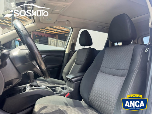 Nissan X-Trail 2.5 Exclusive 3 Row Cvt