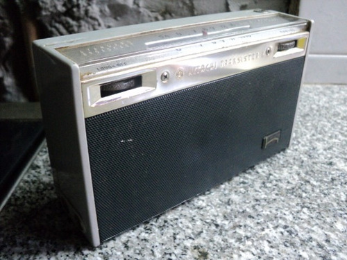 Radio Portatil Hitachi Wh-822h Japan Vintage