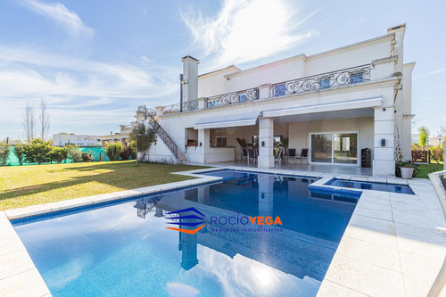 Casa En Venta En Terravista, General Rodriguez
