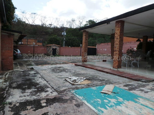 Galpon En Excelente Precio En El Limon Venta Area Carga Descarga Luz Trifasica Oficinas Sala Reuniones Negociable Estef 24-14205