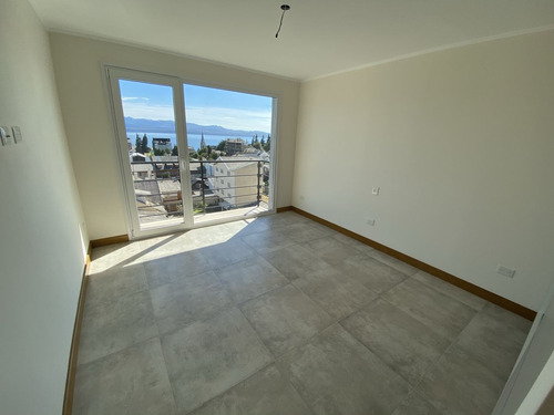 Imagen 5 de 17 de Venta Departamento 2 Dormitorios En Centro De Bariloche