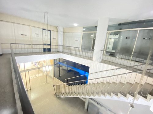Imagen 1 de 8 de Venta Local Comercial Con 289 Mts2 En Cordã³n