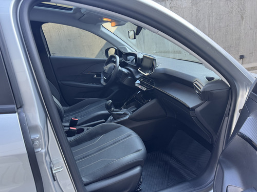 Peugeot 208 1.6 Allure