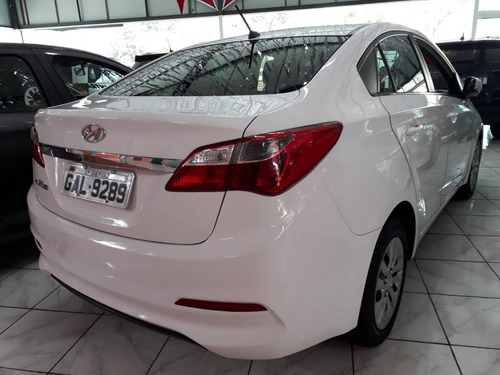 Imagem 6 de 13 de Hyundai Hb20s 1.0 Comfort Plus 12v Flex 4p Manual