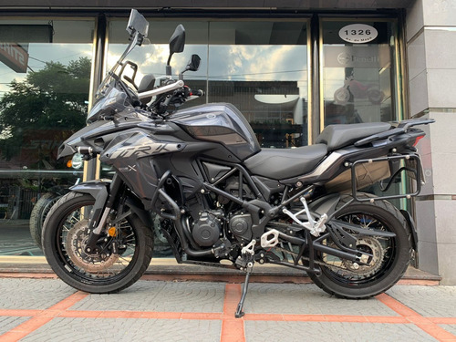 Imagen 11 de 25 de Benelli Trk 502 X