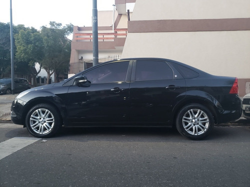Imagen 4 de 13 de Ford Focus 2.0 Exe Guia