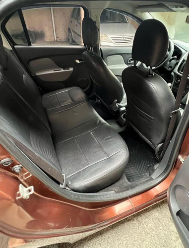 Renault Logan 1.6 Dynamique Hi-power Easy-r 4p
