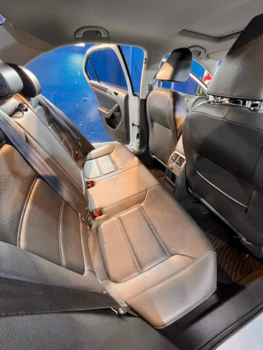 Imagen 12 de 18 de Volkswagen Vento 1.4 Tsi Highline Dsg At
