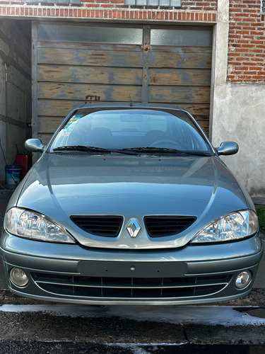 Renault Megane 1.9 TDI TRICUERPO