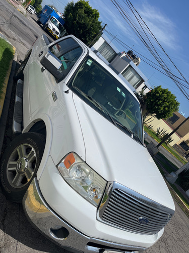Ford Lobo 5.4 Lariat Cabina Doble 4x2 Mt