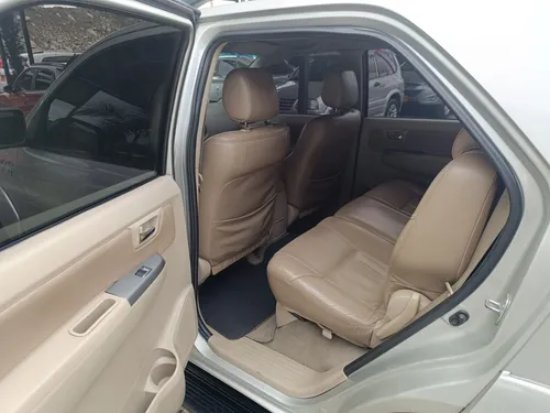 Toyota Fortuner 4.0 Sr5