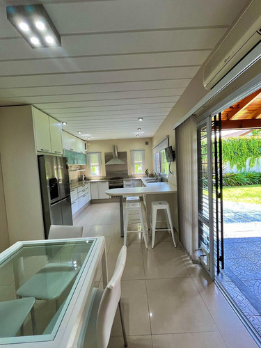 Imponente Casa De Categoria En Venta!!!