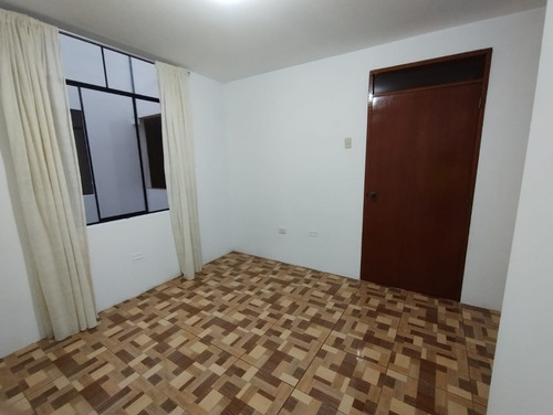 Imagen 5 de 12 de Alquilo Habitación Con Baño Propio Cerca Al Aeropuerto - Smp A S/ 380.00 Mensual
