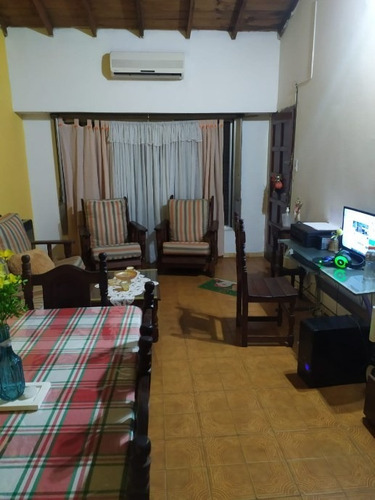 Imagen 2 de 8 de Casa En Venta En Ituzaingo Norte