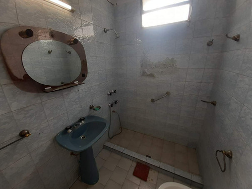 Venta Casa 2 Dormitorios Más Dpto 1 Dormitorio En Los Platanos