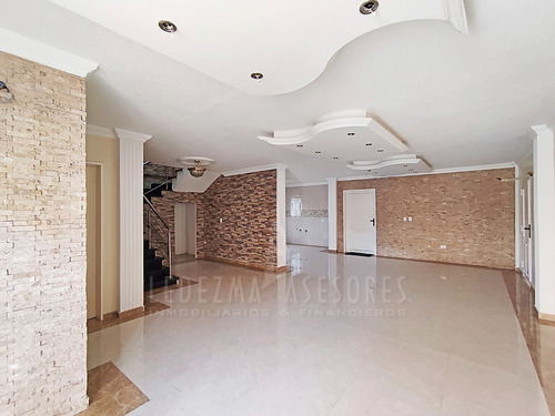 Imagen 2 de 15 de Ledezma Asesores Vende Casa Quinta En Vista Hermosa, Ciudad Bolívar - Venezuela