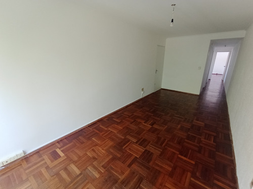 Imagen 2 de 12 de Apartamento En Alquiler - Pocitos (150m Mdeo. Shopping)