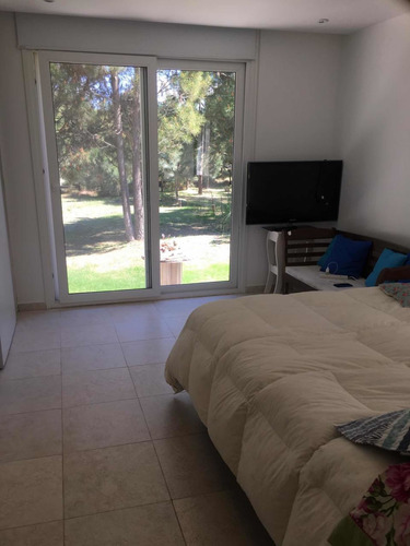 Imagen 8 de 13 de Vendo/permuto Casa En Costa Esmeralda Residencial 1 Dueño