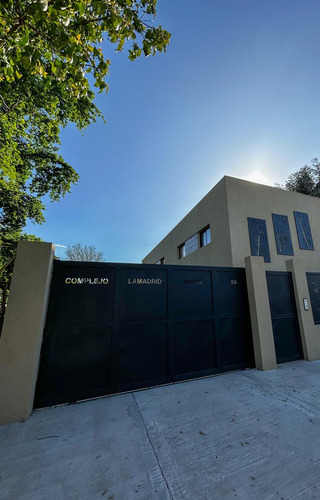 Duplex En Venta, 2 Ambientes, Escobar Centro, Belen De Escobar, Gba Norte