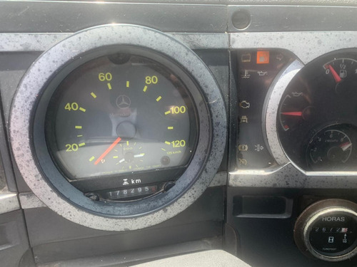 Ford Ford Cargo 2422 Truck + Chassis 2009