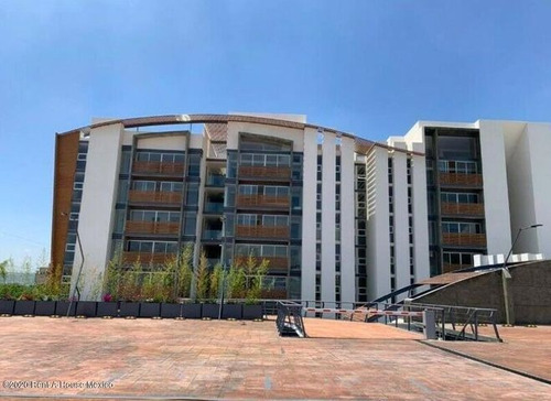 Imagen 3 de 13 de Departamento En Venta En Juriquilla De 2 Recamaras! Rahqro