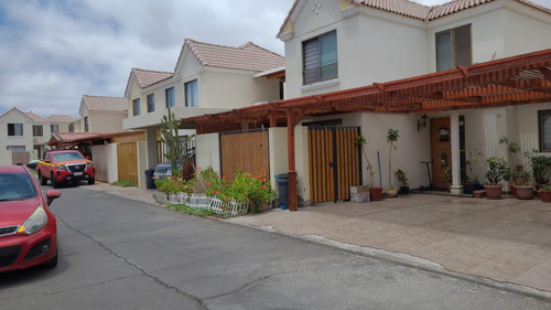 Se Vende Casa Sector Costa Laguna (oferta Uf 6.000)