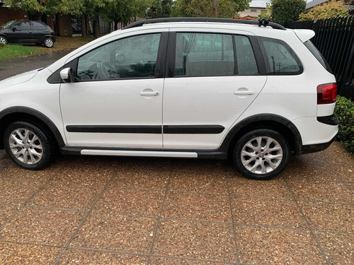 Volkswagen Suran Cross Suran Cross 1.6 L 5