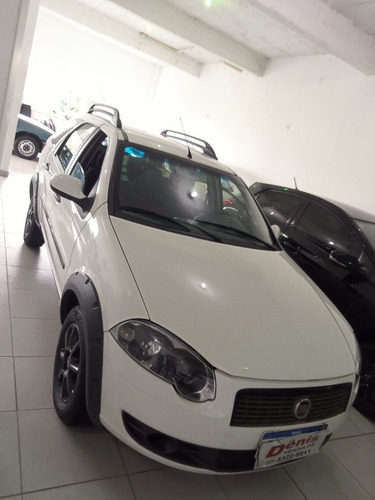 Imagem 2 de 6 de Fiat Palio Weekend 2012 1.6 16v Trekking Flex 5p