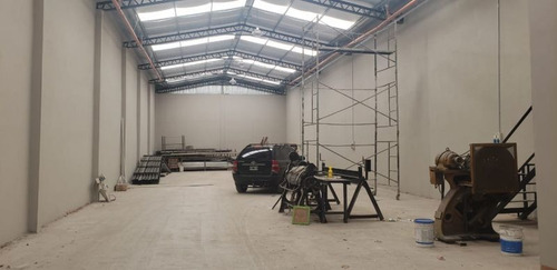Imagen 3 de 17 de Excelente Galpon 380m2 Ruta 3 - San Justo