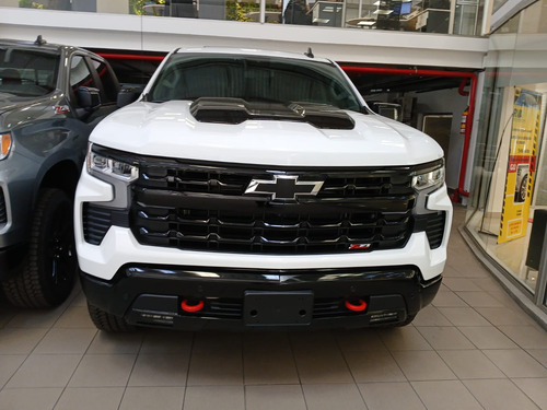 Chevrolet Silverado 5.3 V8 High Country
