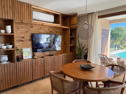 Casa En Venta 5 Dormitorios Mas Playroom Canton Golf Escobar