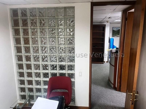 Imagen 11 de 17 de Ls Vende Oficina El Bosque 22-27345