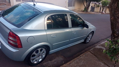 Chevrolet Astra 140 cv