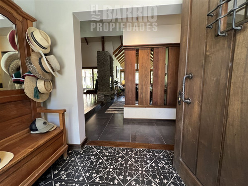 Casa En Venta De 4 Dorm. En Batuco, Colina