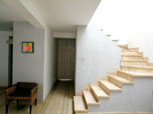 Imagen 4 de 19 de Town House En Venta En Res. Villa Orense Urb. El Rincon Cod: Foth-246
