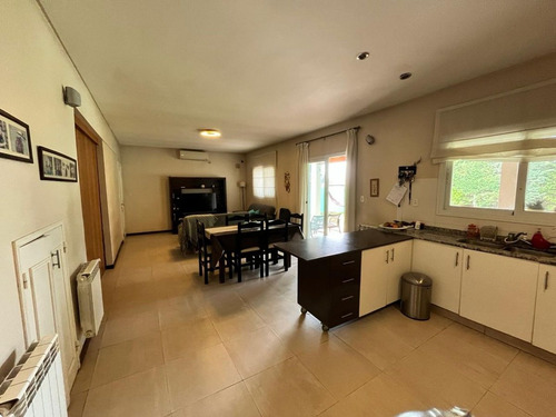 Venta Casa Pinar Del Sol Carrodilla Con Pileta