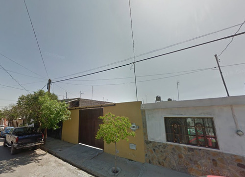 Casa En Venta A Precio De Remate, Coahuila, Saltillo, Col Providencia Laab2