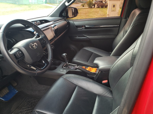Imagen 6 de 7 de Toyota Hilux Srx 4x2 Automática