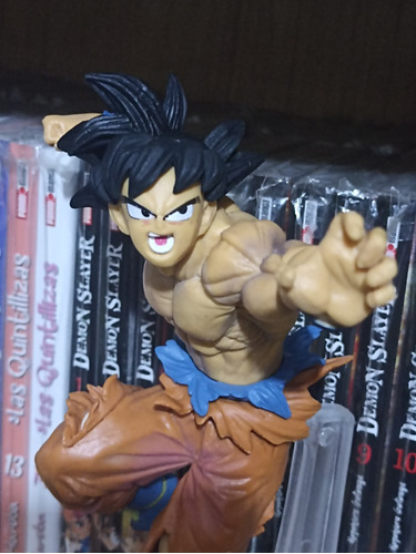 Goku Figura Bootleg 