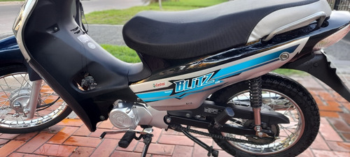 Motomel Blitz 110 V8