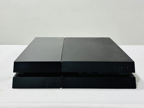 Ps4 Fat 500gb Completo 6 Juegos The Last Of Us God Of War Negro (Usado)