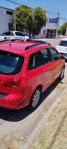 Volkswagen Suran 1.6 Highline 101cv